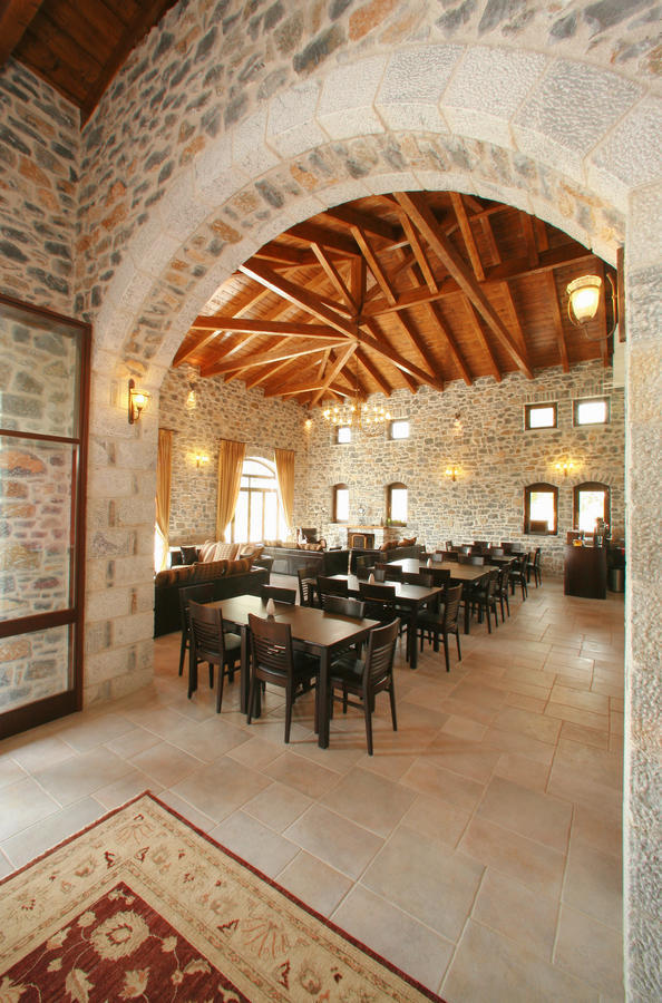 Karyes Arhontiko Parnona酒店 外观 照片